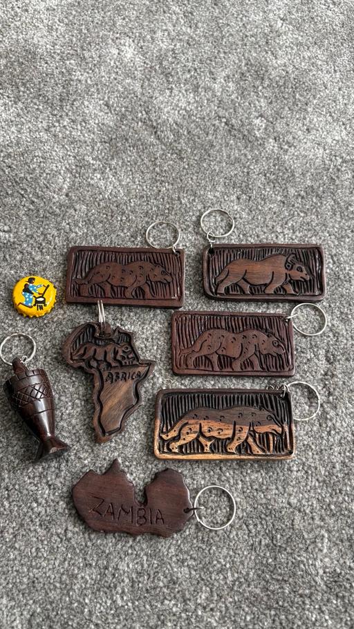 Buy & Sell Forest Gate East London - Photos for NEW real wood souvenir keyrings from Zambia