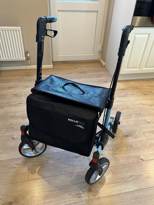 Buy & Sell Thakeham Horsham - Photos for Rollafold Rollator - Mobility Aid