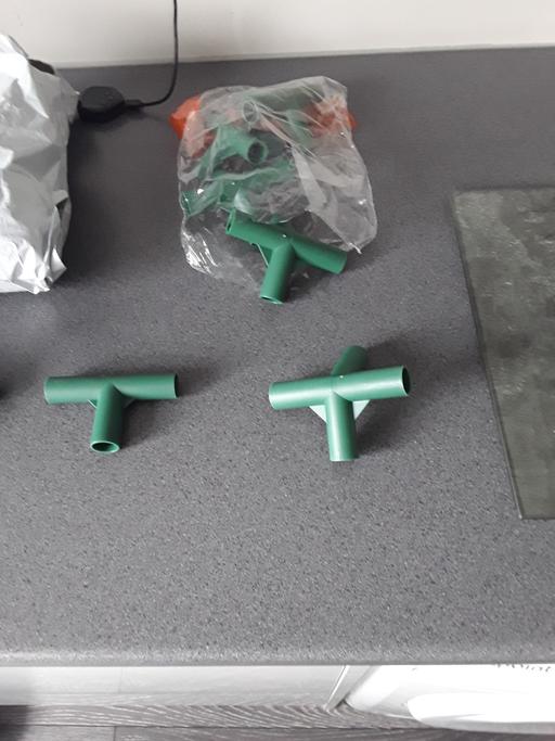 Buy & Sell Ocker Hill Sandwell - Photos for green plastic connectors 2 bags for £1