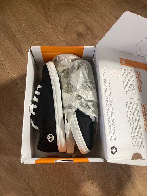 Buy & Sell Potters Bar Hertsmere - Photos for Boys canvas shoe