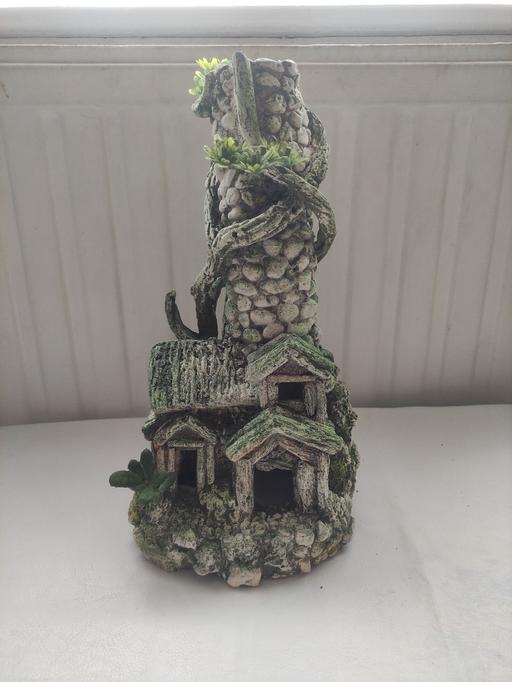 Buy & Sell Grafton Street Industrial Estate West Northamptonshire - Photos for Fish Aquarium decoration piece