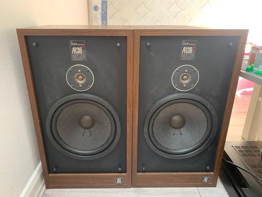 Buy & Sell Thornton Heath Croydon - Photos for AR38S acoustic research speakers