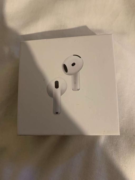 Buy & Sell Wapping East London - Photos for AirPods 4 anc (active noise cancellation)
