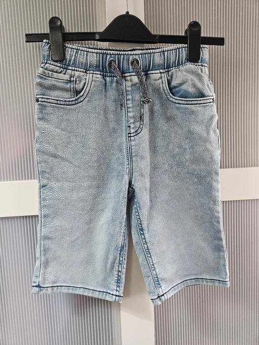 Buy & Sell Weston Point Halton - Photos for Age 9 TU denim shorts