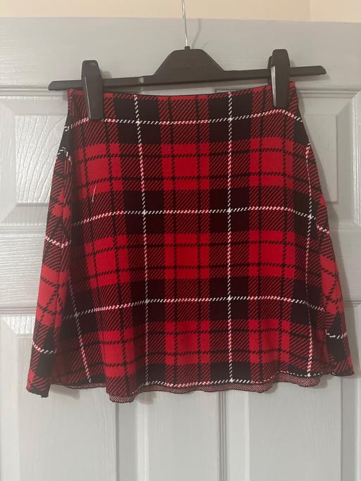 Buy & Sell Conisbrough Doncaster - Photos for H&M red check skirt age 11-12 years