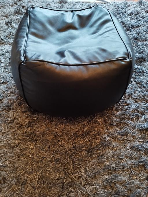 Buy & Sell Ledbury County of Herefordshire - Photos for USED Faux black leather footstool