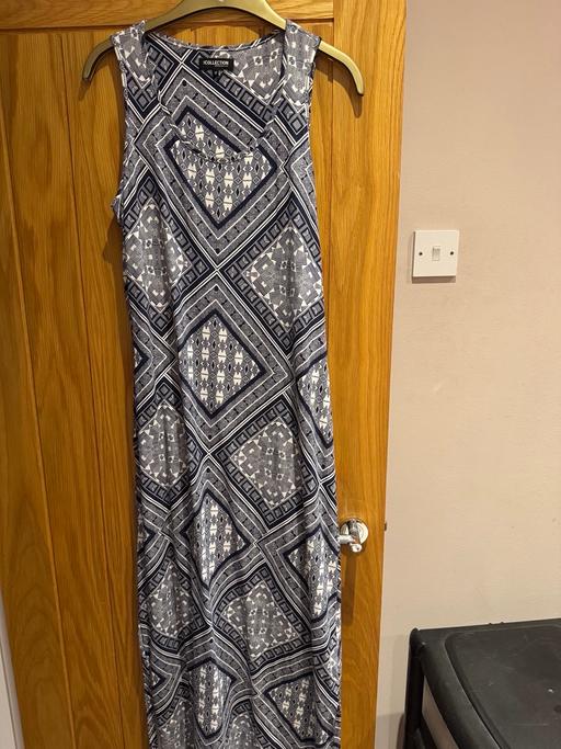 Buy & Sell New Eltham South East London - Photos for Gorgeous navy maxi dress 12