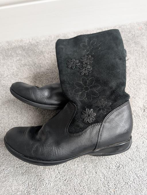 Buy & Sell Essington Wolverhampton - Photos for Clarks boots size 2