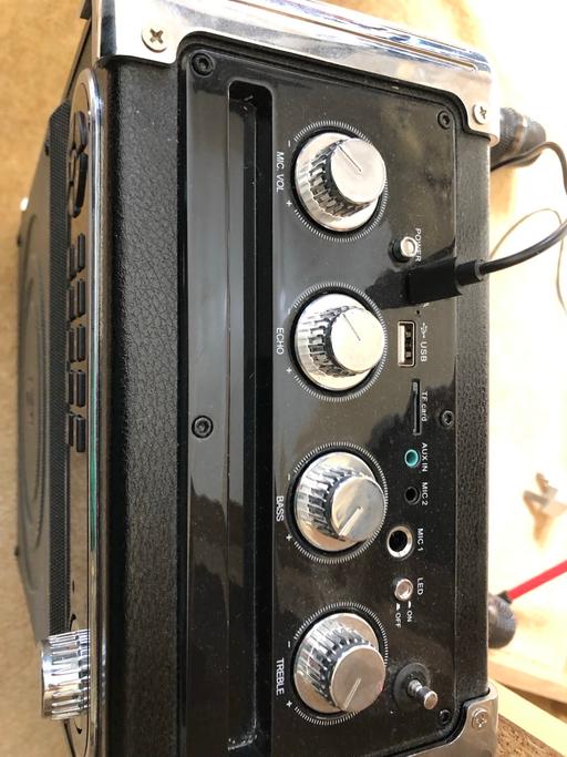 Buy & Sell Catherine-De-Barnes Solihull - Photos for Karaoke machine and speaker and 2 microphone