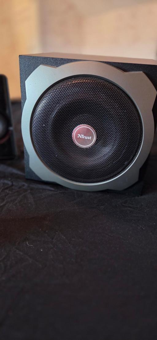 Buy & Sell New Romney Folkestone and Hythe - Photos for itrust speakers subwoofer