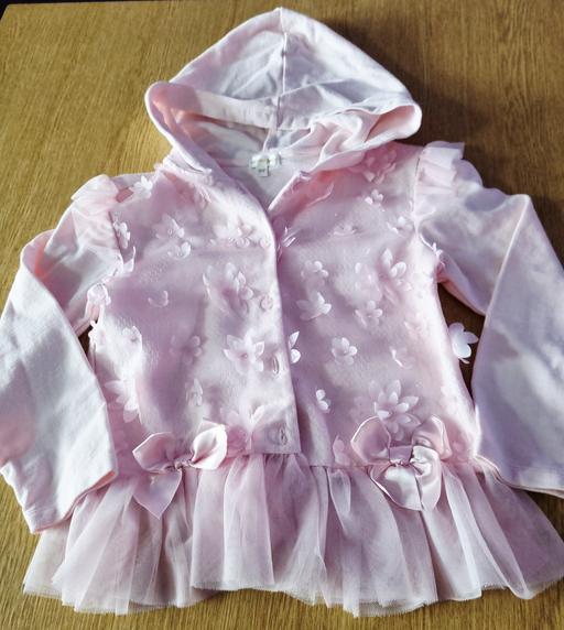 Buy & Sell Liverpool Knowsley - Photos for BNWOT Mantini Top with Ruffle Trim & Bow