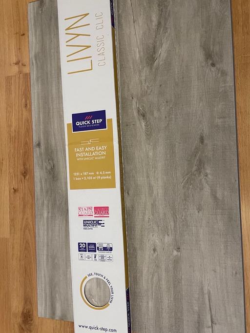 Buy & Sell High Harrington Cumberland - Photos for 1 x Pack Quick step LVT Flooring grey -New