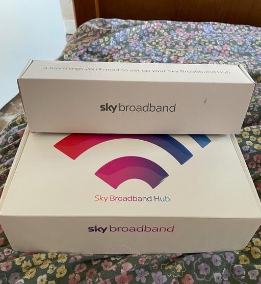 Buy & Sell Rothwell Leeds - Photos for Sky broadband hub