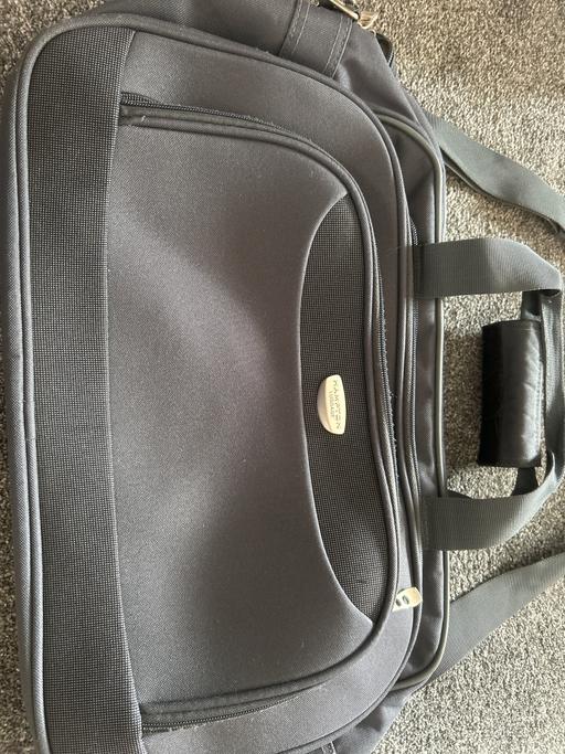 Buy & Sell Broadgreen Knowsley - Photos for Hampton sports bag/ holiday carry on? Like ne