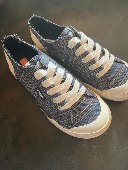 Buy & Sell Weoley Castle Birmingham - Photos for WOMEN’S SIZE 6 ROCKET DOG TRAINERS!!