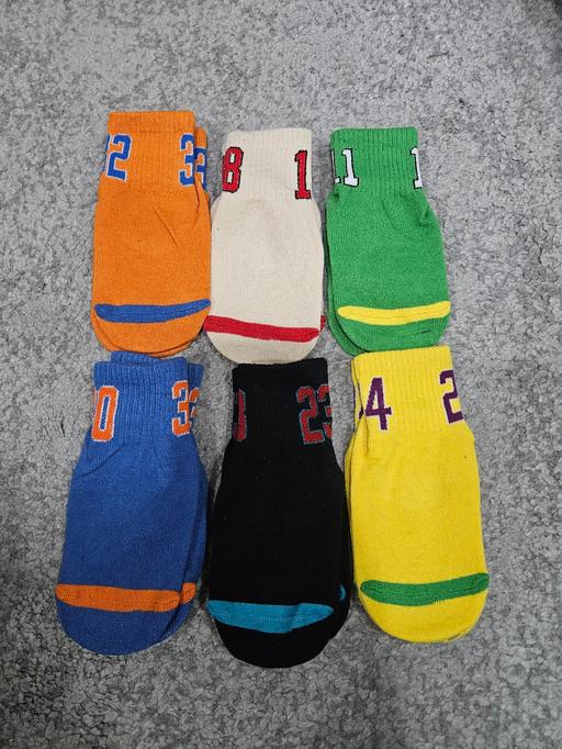 Buy & Sell Weston Point Halton - Photos for Age 3-5 non-slip socks