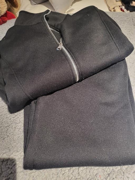 Buy & Sell Upper Holloway North London - Photos for tracksuit