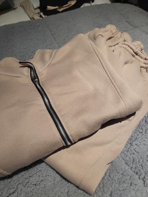 Buy & Sell Archway North London - Photos for tracksuit