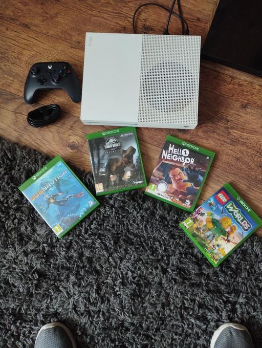 Buy & Sell West Bromwich Sandwell - Photos for Xbox One Console controller and Games