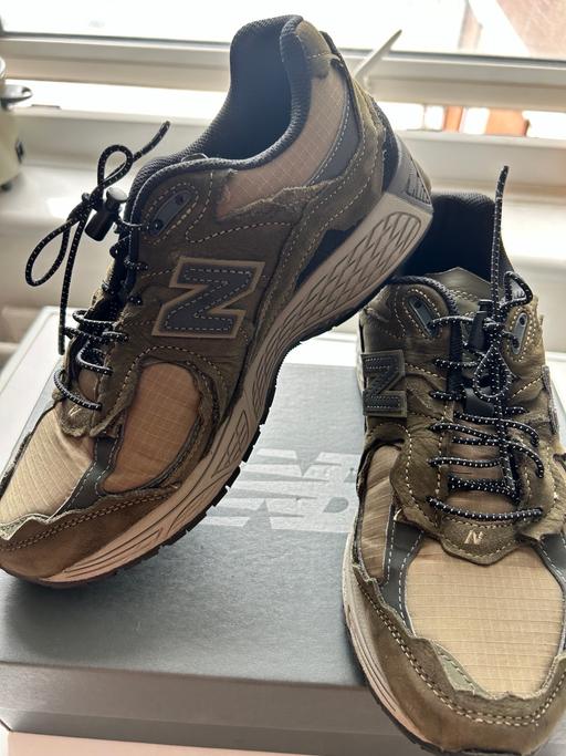 Buy & Sell Holland Park West London - Photos for New balance 2002r green and khaki
