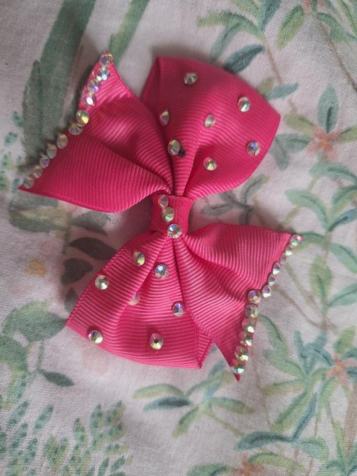Buy & Sell Ettingshall Park Wolverhampton - Photos for Pink Hair Bow