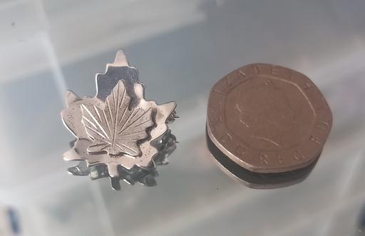 Buy & Sell Thatto Heath Saint Helens - Photos for Bond Boyd sterling maple leaf brooch