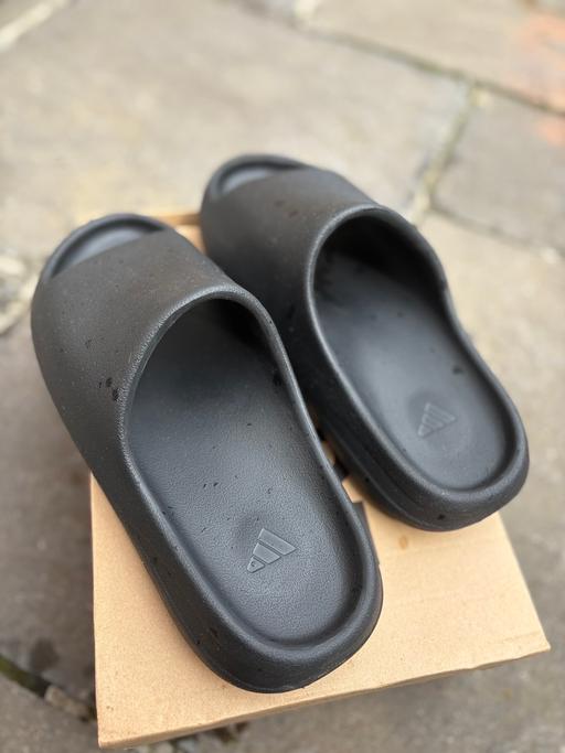 Buy & Sell Goodmayes East London - Photos for Men’s Yeezy slides UK10