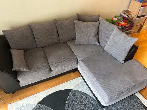 Buy & Sell Millwall East London - Photos for Sofa corner