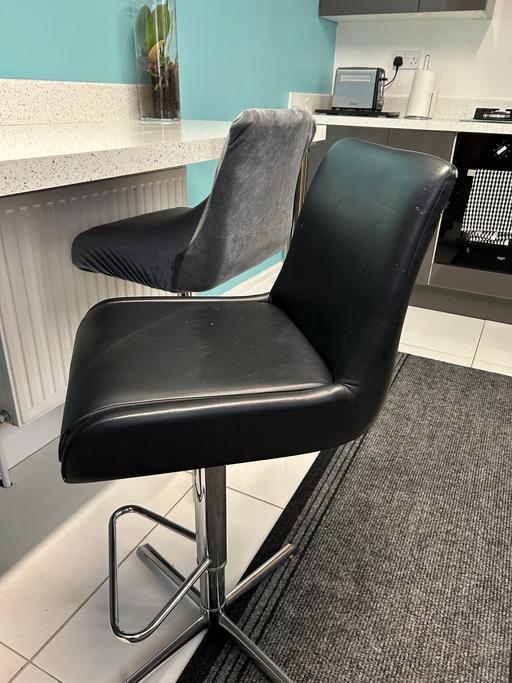 Buy & Sell Scarborough North Yorkshire - Photos for Black leather breakfast bar stools & covers