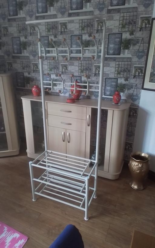 Buy & Sell Swinley Wigan - Photos for HAT/COAT/AND SHOE STAND