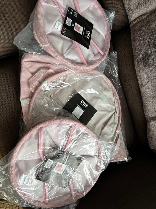 Buy & Sell Bracklesham Bay Chichester - Photos for OHS blush pink storage baskets.