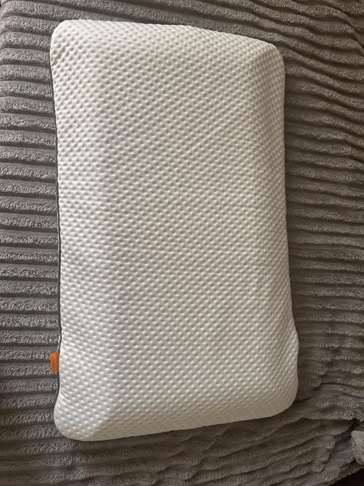Buy & Sell Noel Park North London - Photos for Emma Memory Foam Pillow