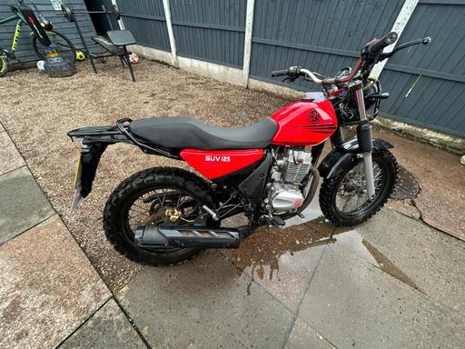 Vehicles Chadsmoor Cannock Chase - Photos for SUV 125