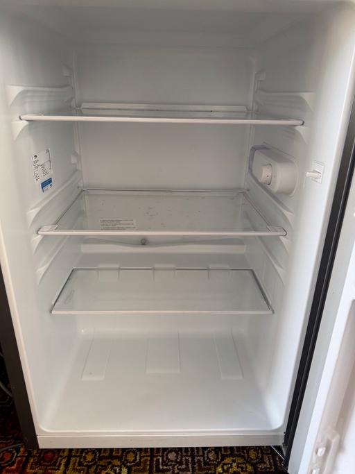 Buy & Sell London Luton Airport Luton - Photos for Under counter Fridge