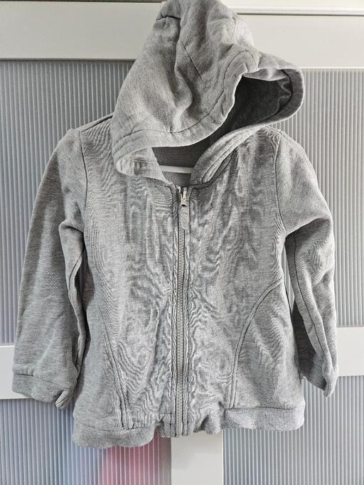 Buy & Sell Weston Point Halton - Photos for Age 4-5 MATALAN grey hooded jacket