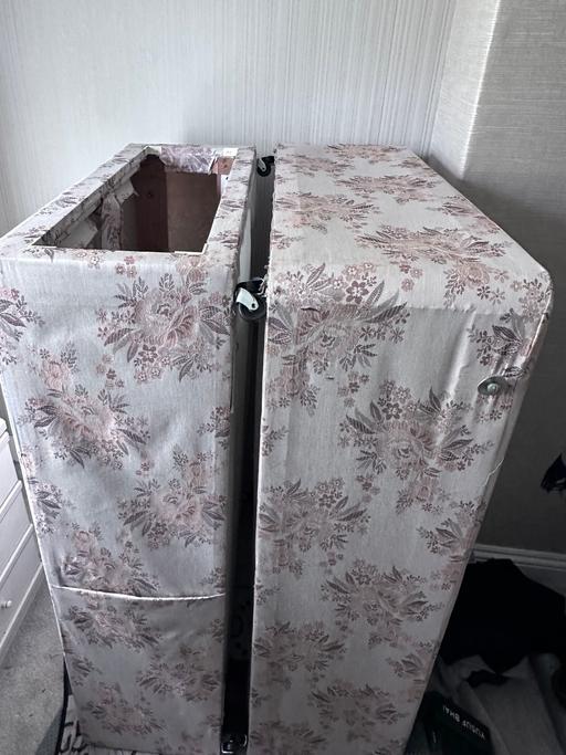 Buy & Sell Wibsey Bradford - Photos for DOUBLE DIVAN BED/MATRESS AND HEADBOARD