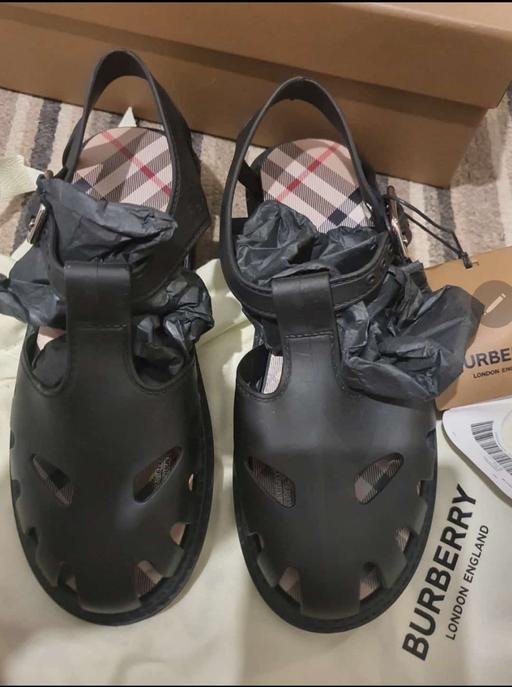 Buy & Sell Yardley Wood Birmingham - Photos for Burberry Sandals