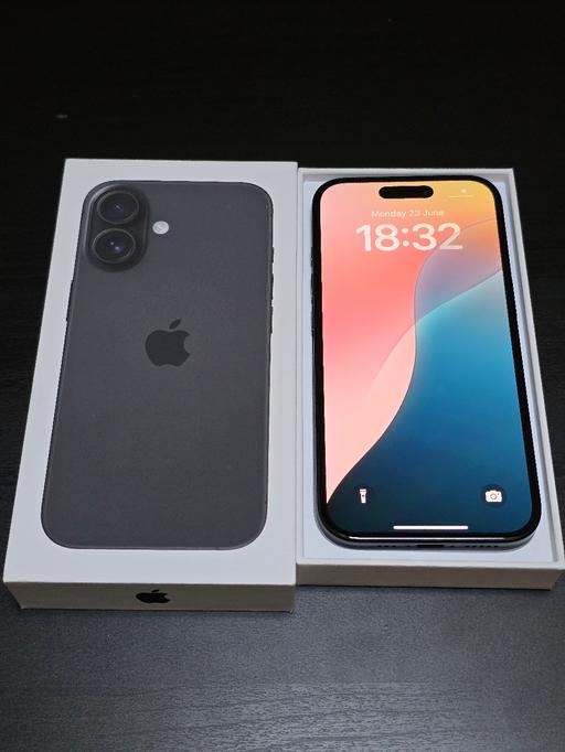 Buy & Sell Premier Business Park Walsall - Photos for IPhone 16 Black Unlocked