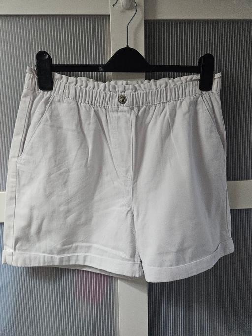 Buy & Sell Weston Point Halton - Photos for Size 12 MATALAN white paperbag shorts