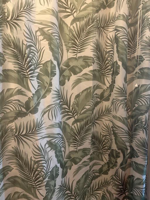Buy & Sell Conisbrough Doncaster - Photos for Leaf design shower curtain