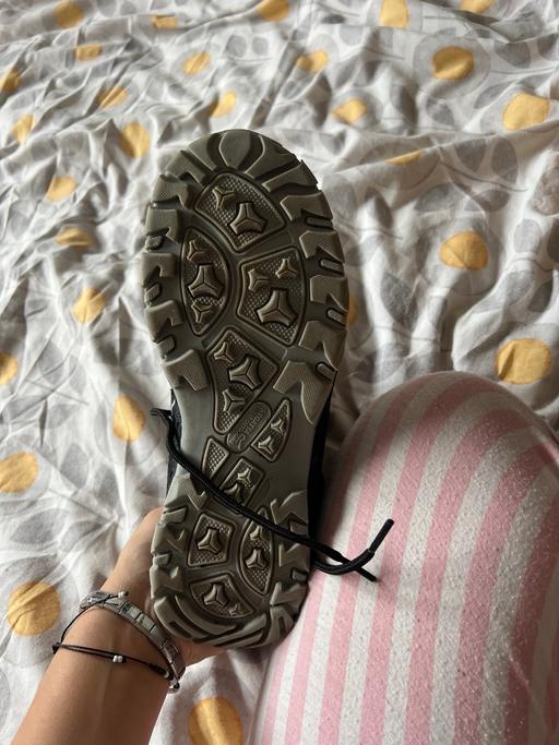 Buy & Sell Dudley Town Centre Dudley - Photos for Walking boots size 6