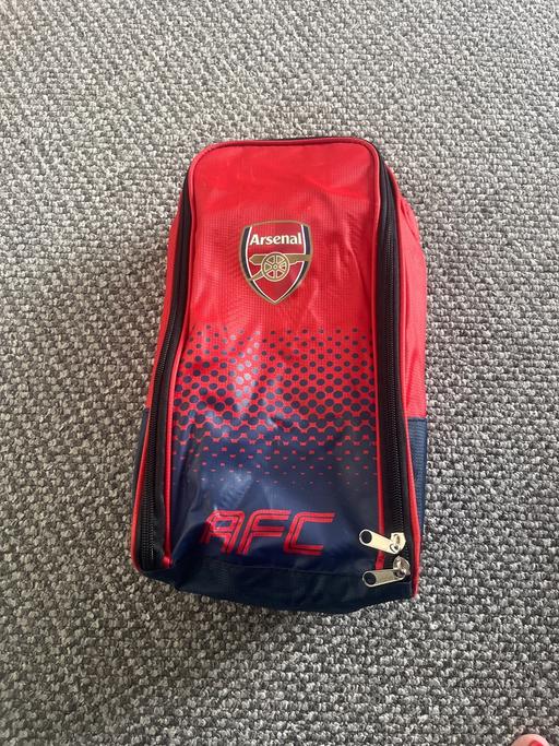 Buy & Sell Hednesford Cannock Chase - Photos for Arsenal football bag