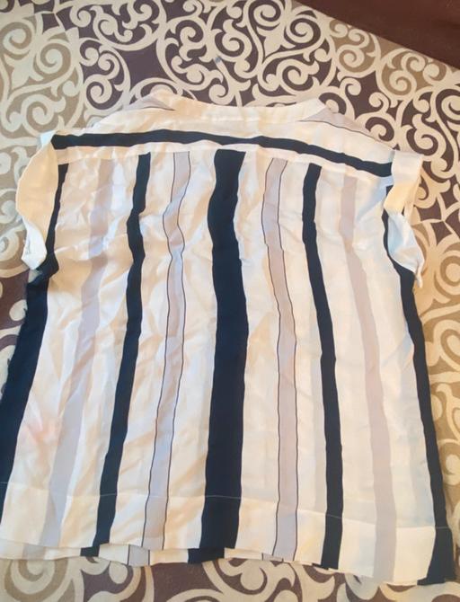 Buy & Sell Cann Hall East London - Photos for Ladies shirt