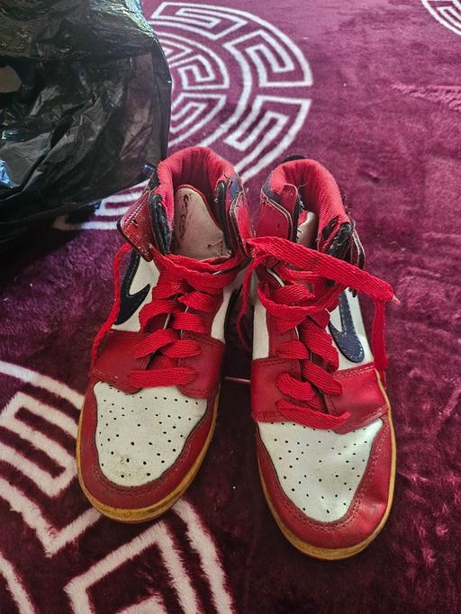 Buy & Sell Northfield Birmingham - Photos for 👟 Red Nike High-Top Trainers