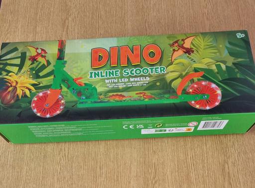 Buy & Sell Liverpool Knowsley - Photos for BNIB Dino Scooter with Led Wheels