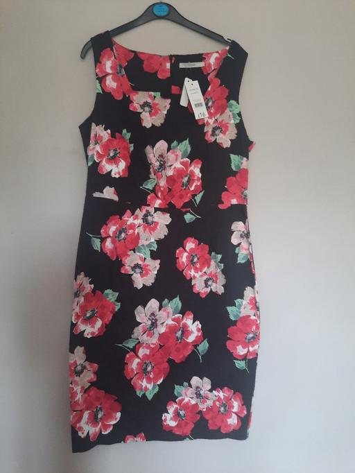 Buy & Sell Wednesfield Wolverhampton - Photos for REDUCED New black floral size 16