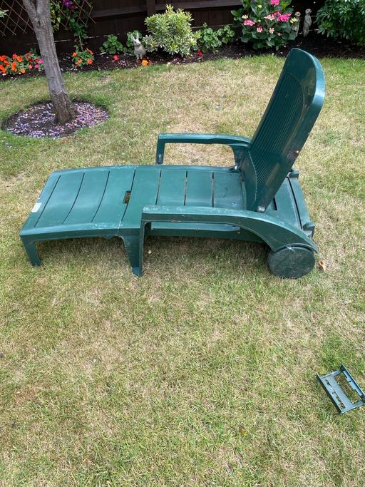 Buy & Sell Lilley North Hertfordshire - Photos for Garden recliner