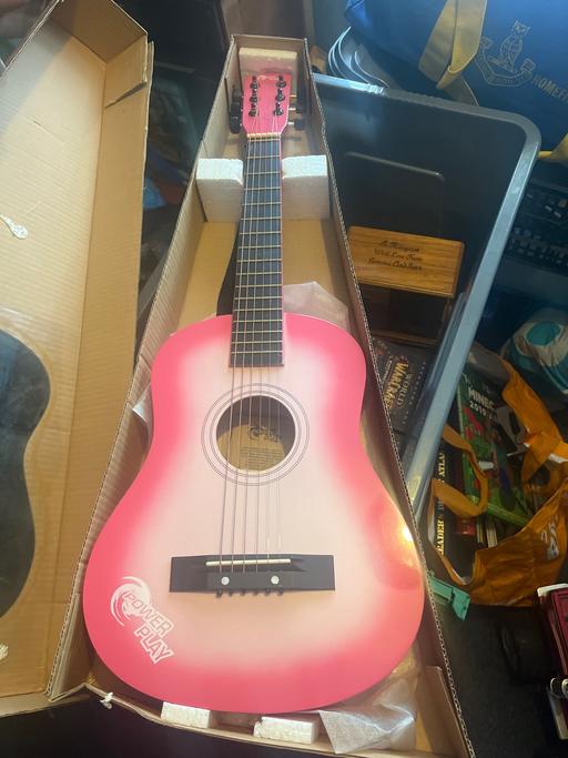 Buy & Sell Rowley Village Sandwell - Photos for Acoustic guitar