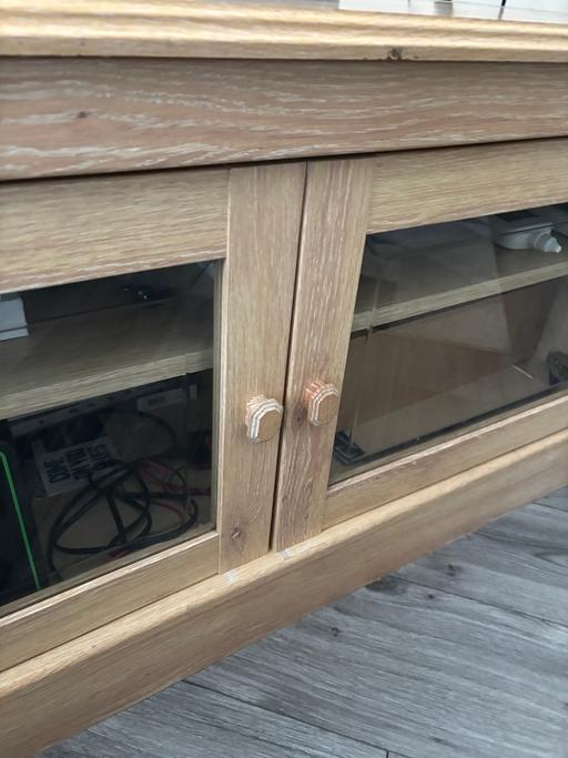 Buy & Sell Edge Hill Liverpool - Photos for Oak tv unit