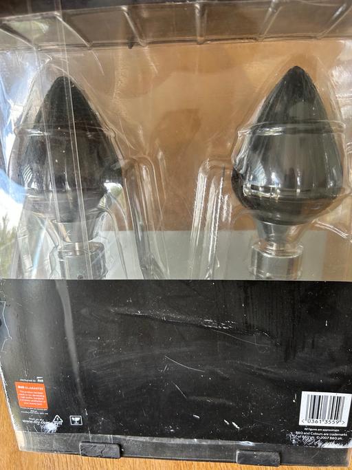 Buy & Sell Minworth Trade Park Birmingham - Photos for Brand new holdbacks x two sets